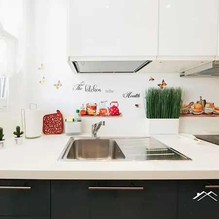 Apartman 1m| 1br| Terrazza Waterfront| A/c By Tilo Genova